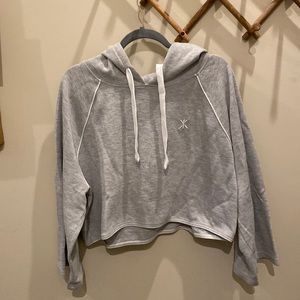 Onepiece Cropped Wide Sleeve Sweatshirt